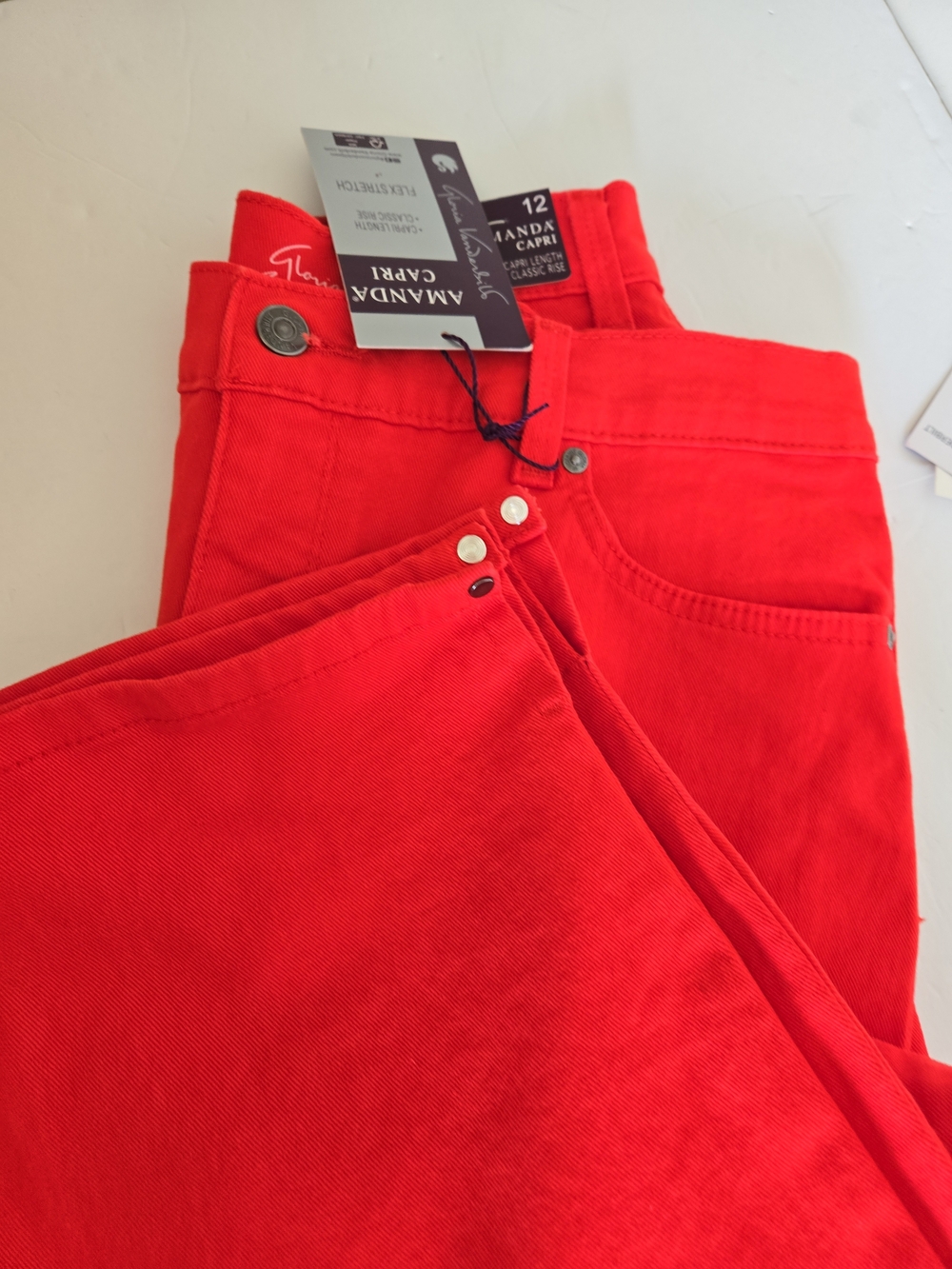 Gloria Vanderbilt Amanda Capri in Red Spark 12 34x21 Org. 52.00 - Picture 7 of 7